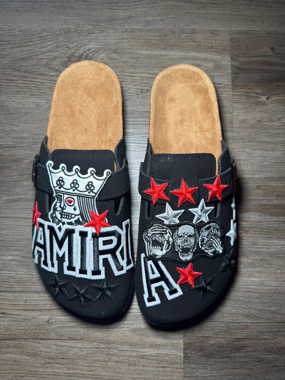 CLOGS: KING OF HEARTS