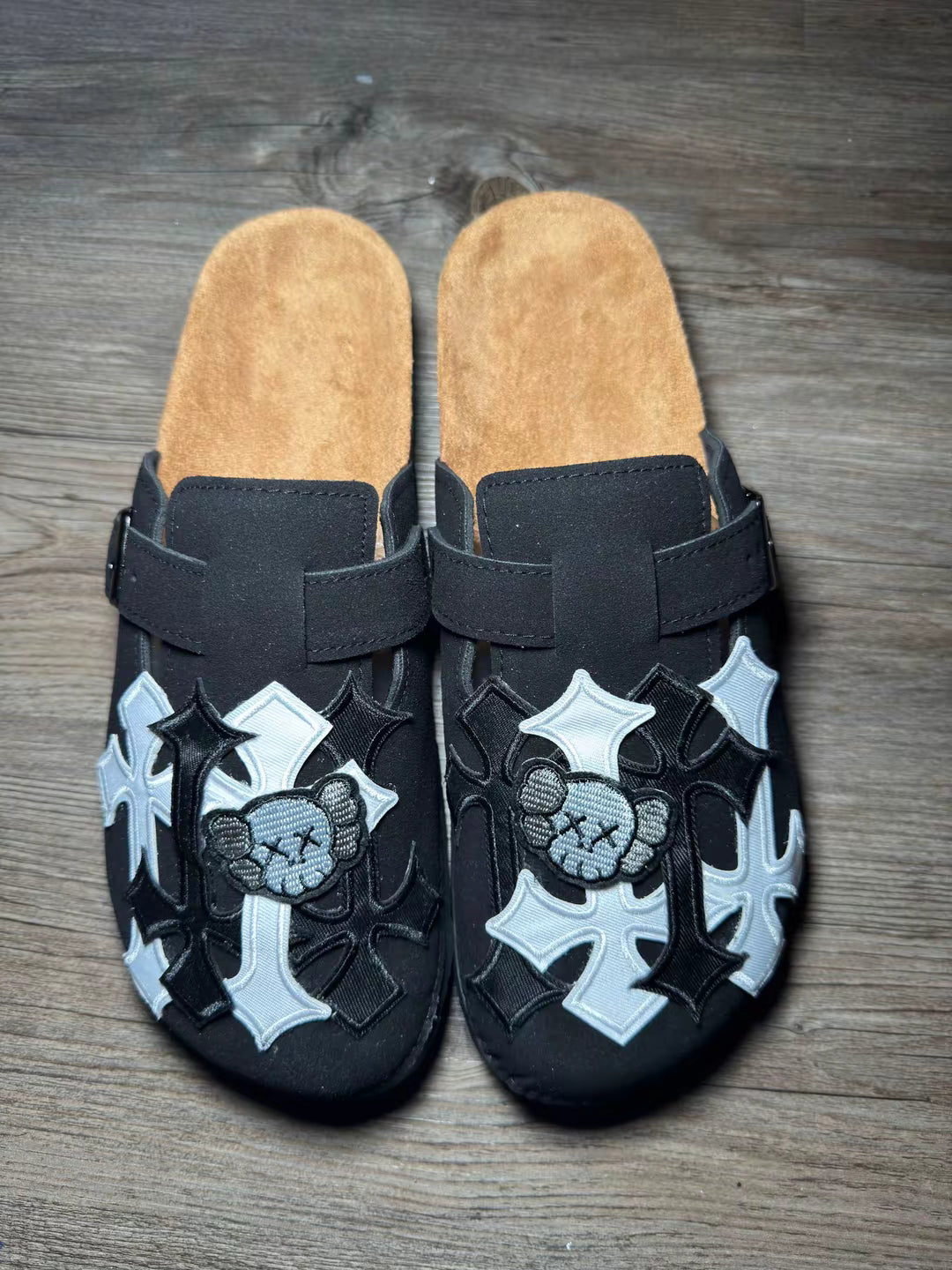 CUSTOM CLOGS