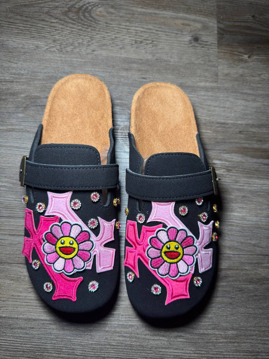 CLOGS: PINK GLITZ