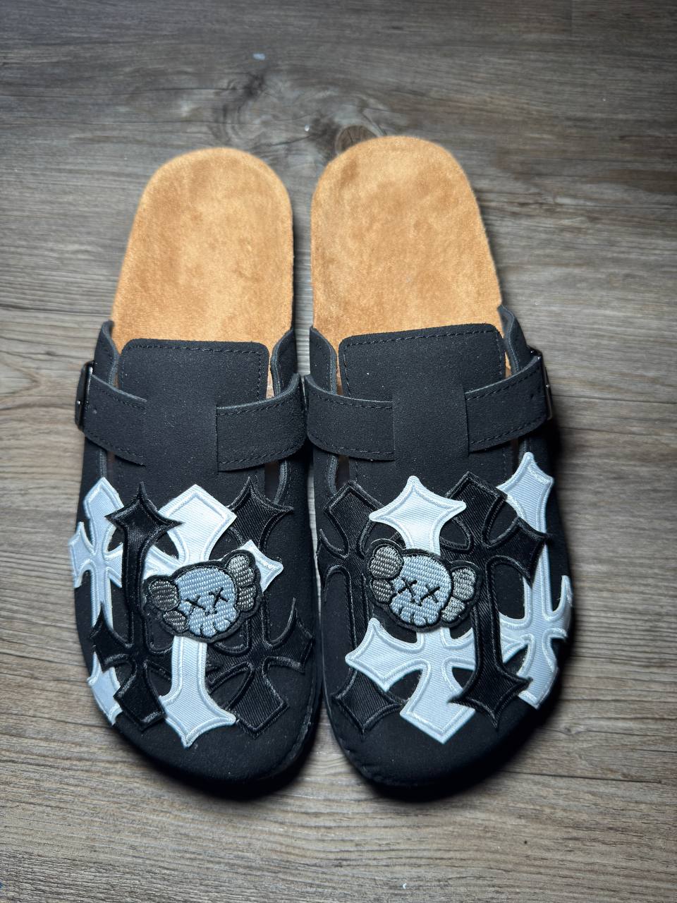 CLOGS: PAWS